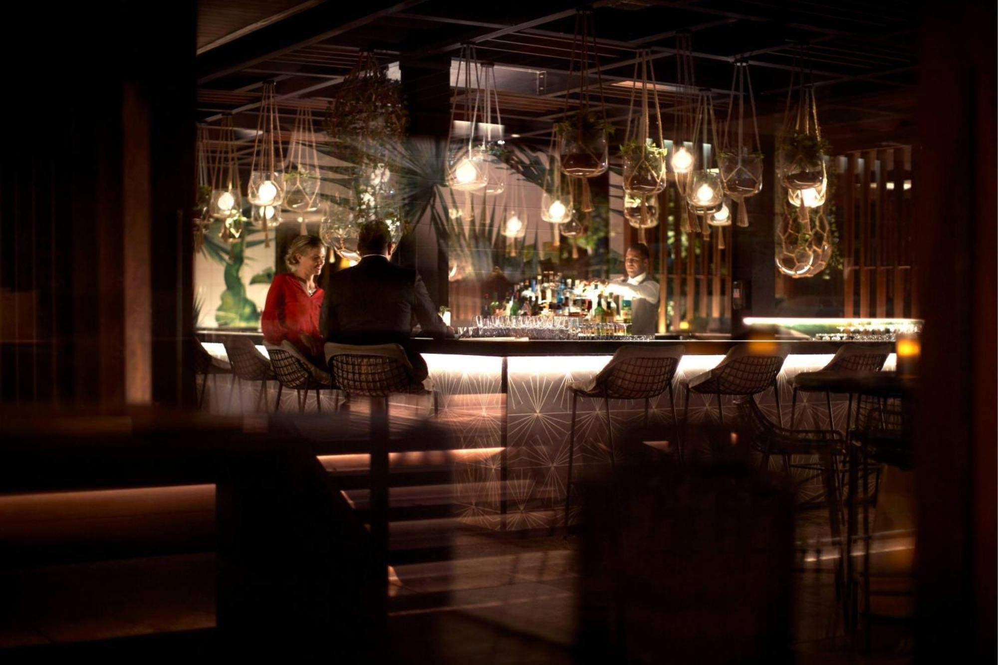 Ritz Carlton Difc Downtown Dubai Hotel Bagian luar foto